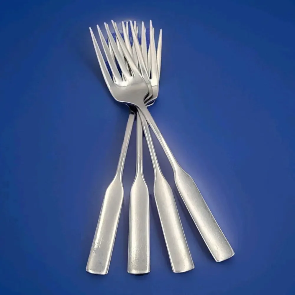 Oneida Antares Flatware Stainless Set Of 4 Pcs Dinner Fork Discontinued Vintage
